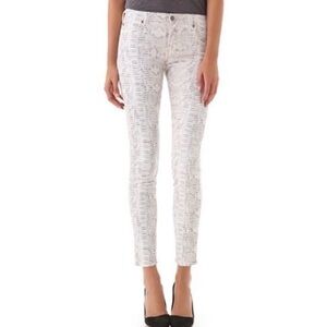 7 For All Mankind| White Snakeskin Slim Fit Cigarette Ankle Jeans Sz 25
